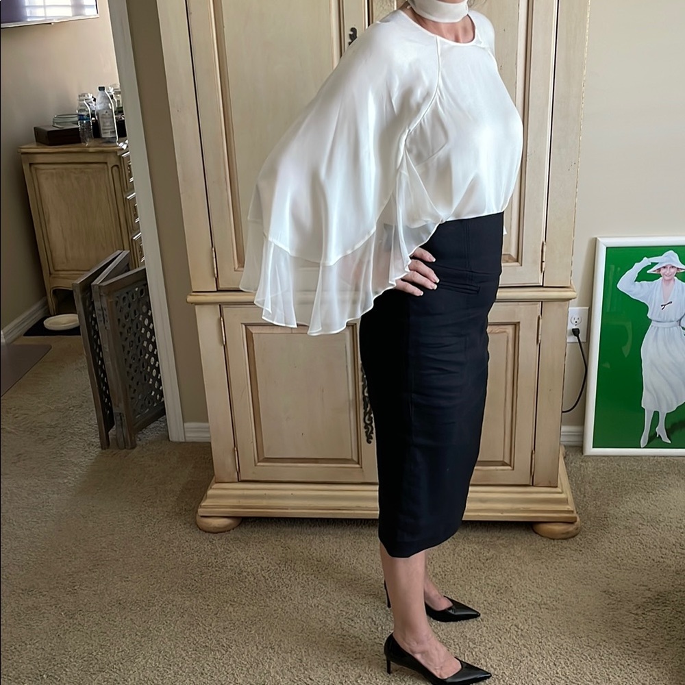 Elie Tahari Matilda Blouse Ivory Silk Flutter Sleeve Luxury Workwear M NWT